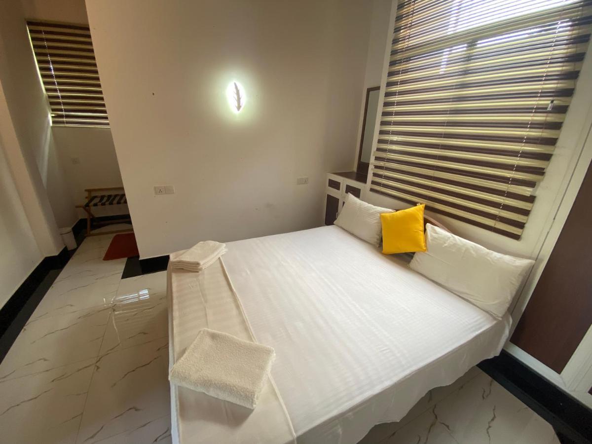 The Kingslayer Resort 尼甘布 外观 照片